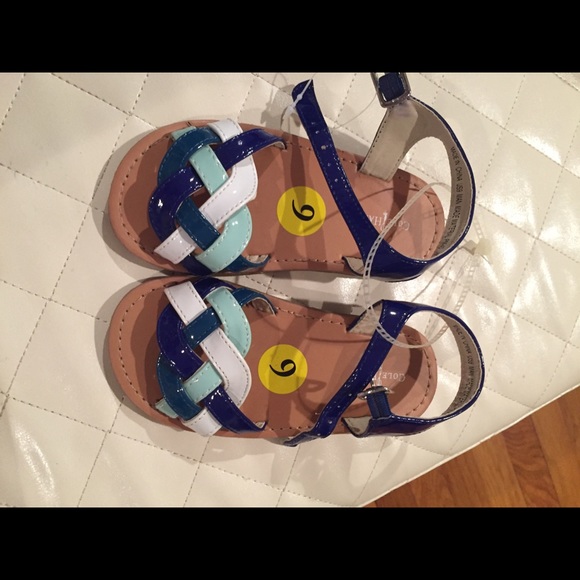 Cole Haan sandals NWT - Picture 1 of 3